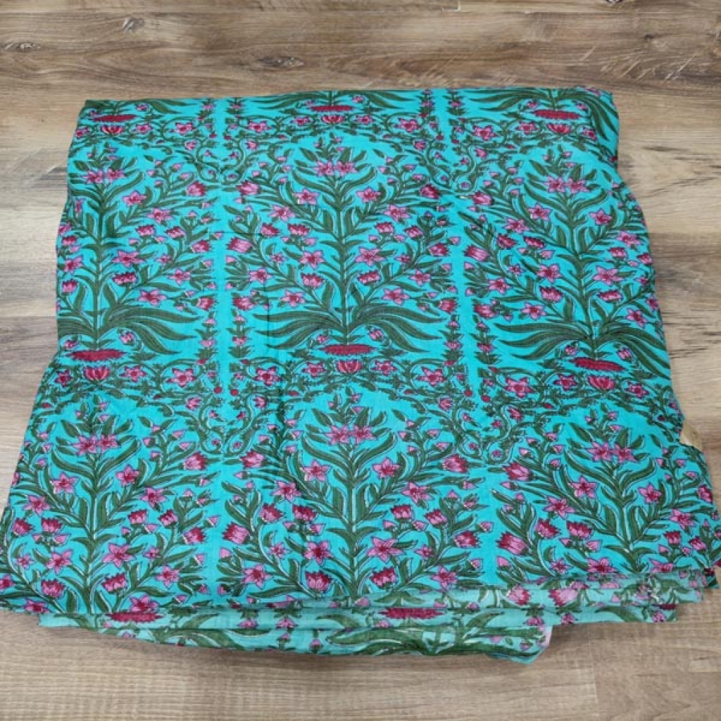 New Arrival Big Floral Multicolor Base Print Cotton Fabric Sewing Fabric for Dress Making Quilting Fabric