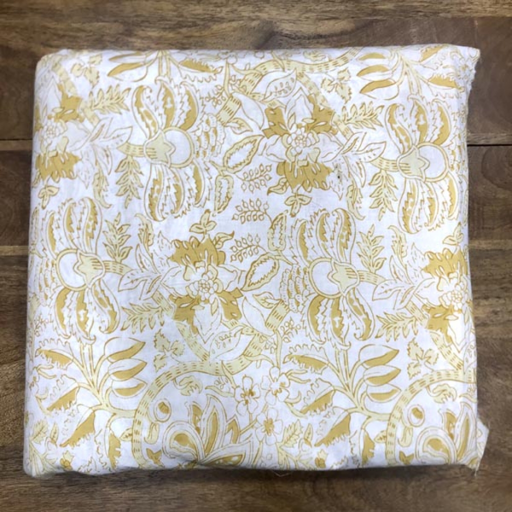 Small Floral Letast Design New Arrivel Prints Cotton Fabric Sewing Fabric for Dress Making Quilting Fabric Kimono